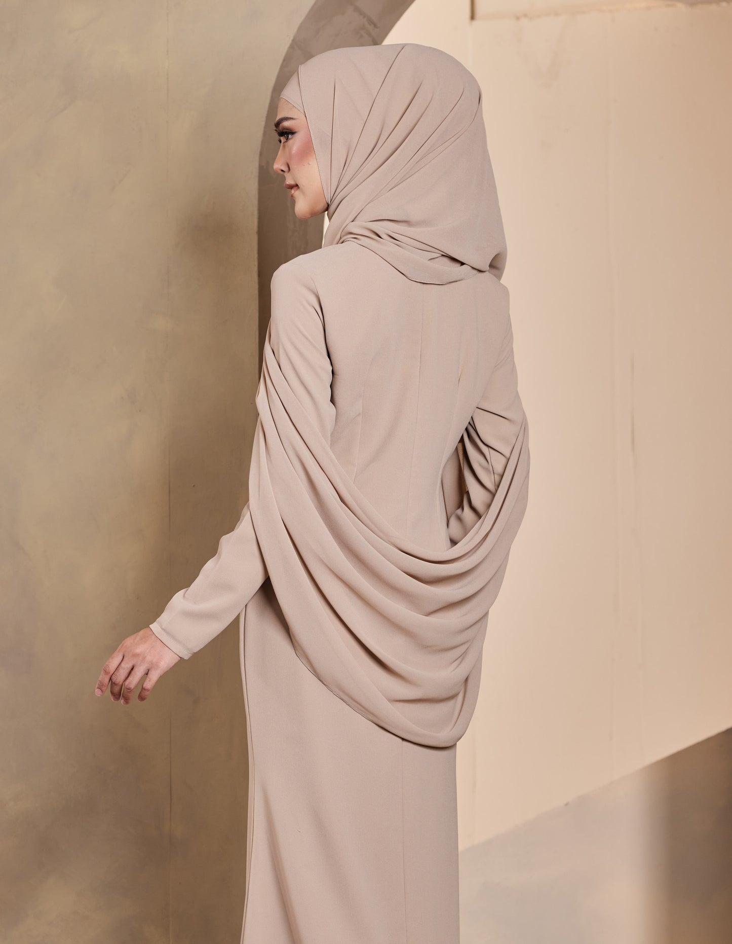ERYNA - NUDE