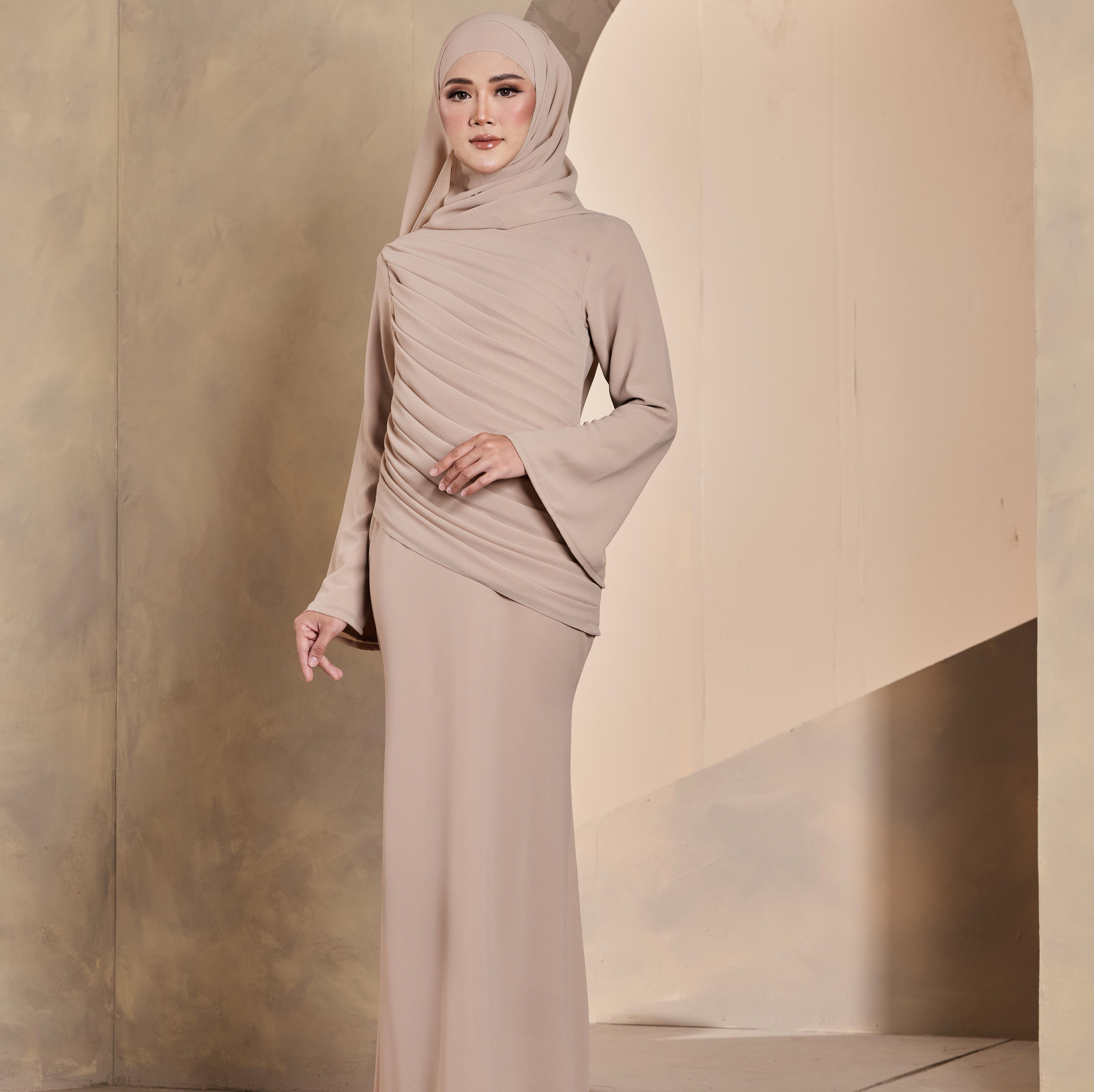 SEYRA - NUDE