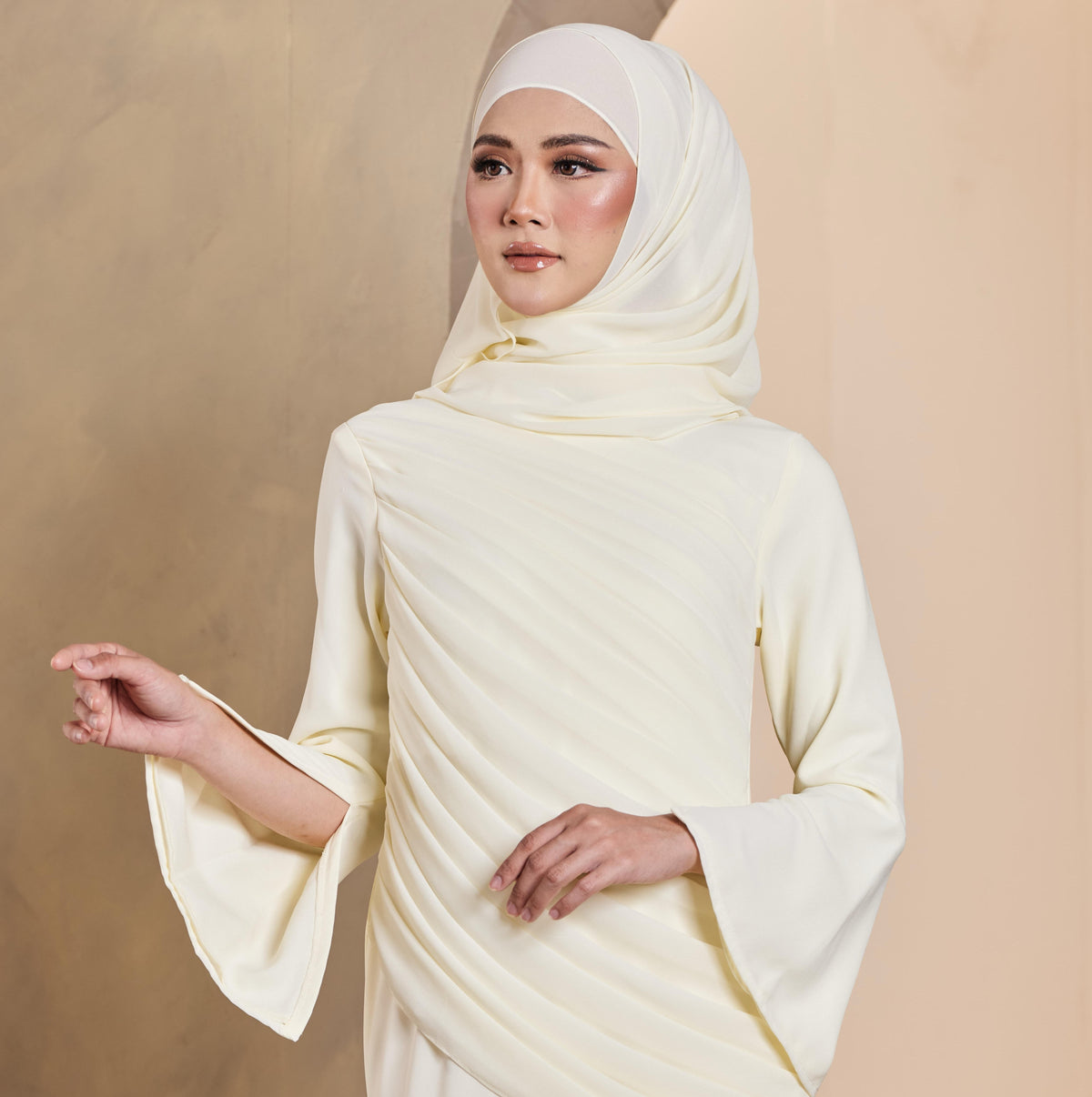 SEYRA - SOFT YELLOW