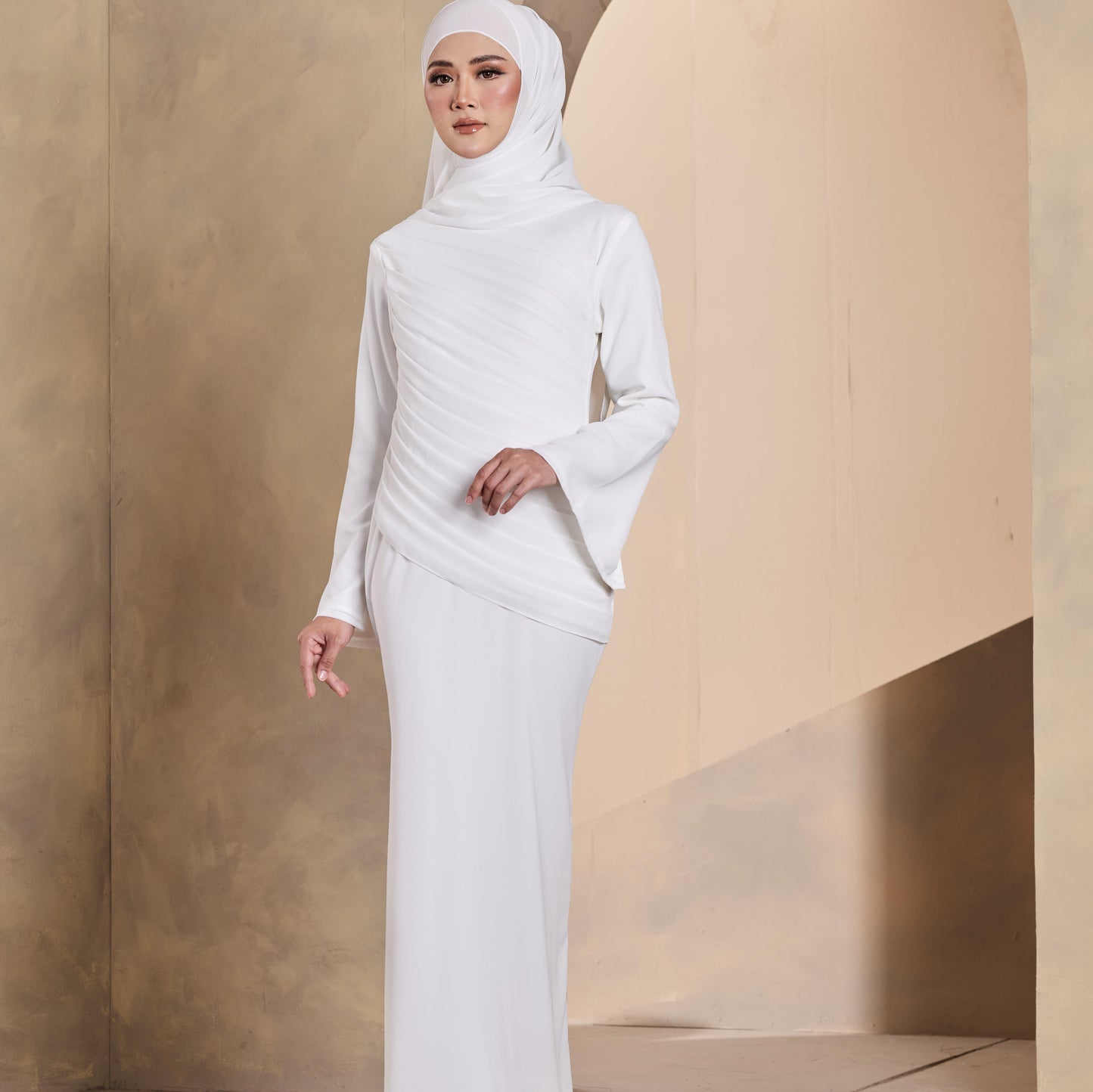 SEYRA - OFFWHITE