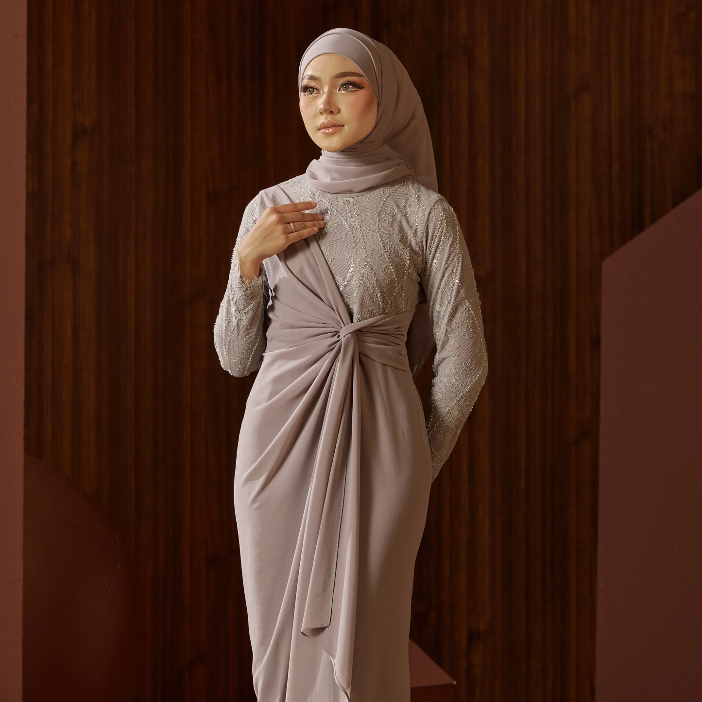 EVELYN - GREY